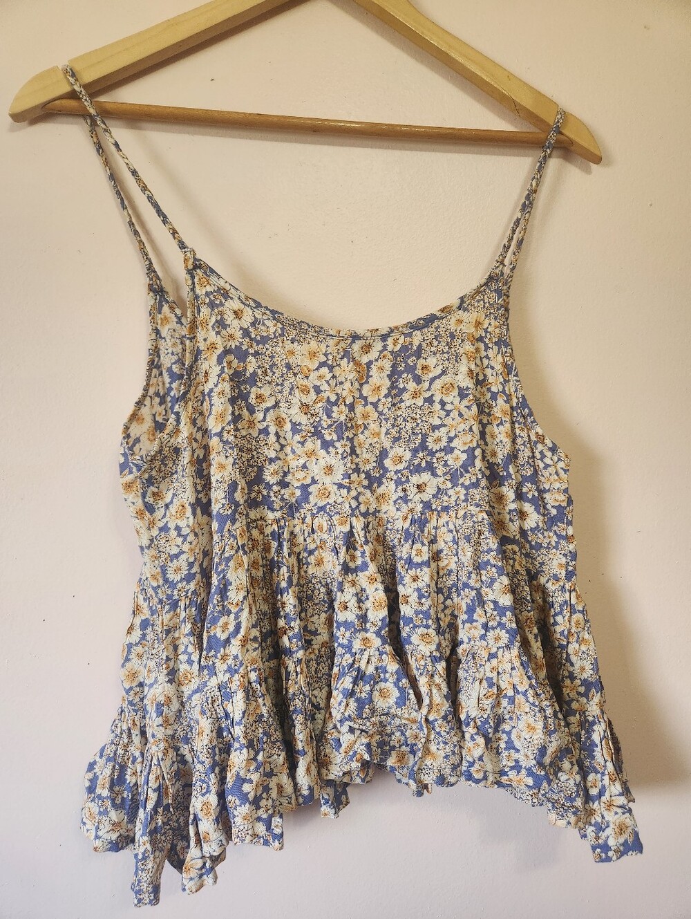 Patrons of Peace Ditsy Floral Tiered Ruffle Tank Top Boho Braided Cami Medium - Picture 5 of 8